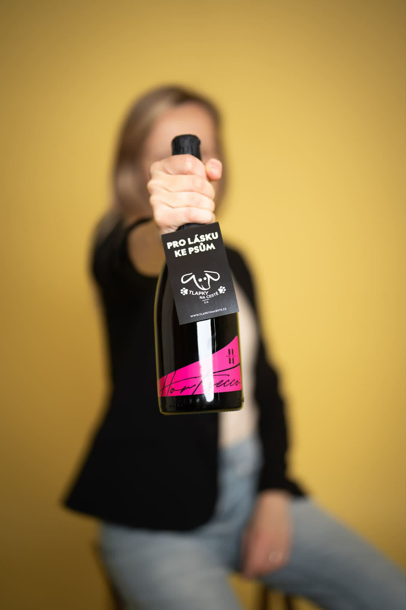 Šumivé víno, které pomáhá - Obrázek 3